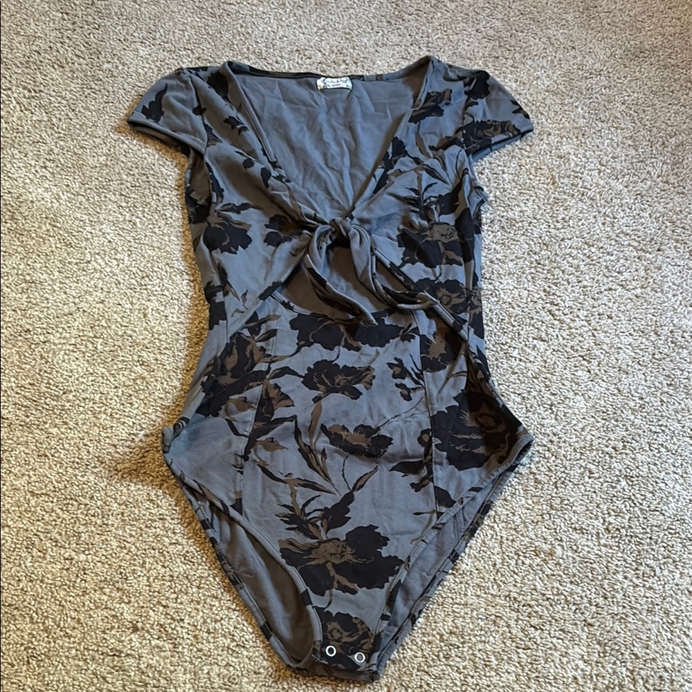 Free People Floral Tie-Front Bodysuit S